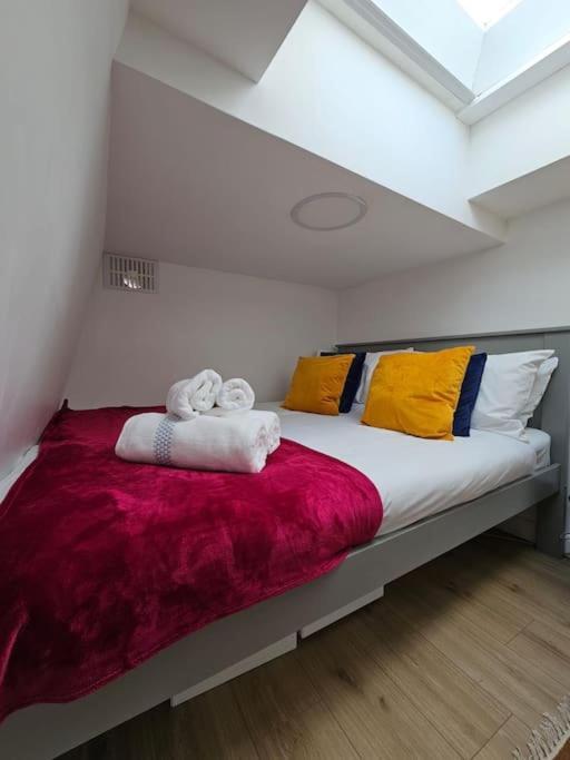 West Kensington Bright Flat Apartment London Exterior photo